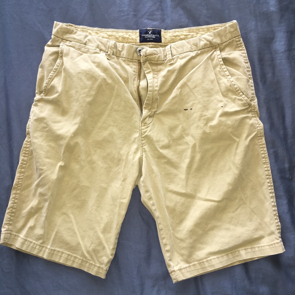 AEO Khaki Shorts